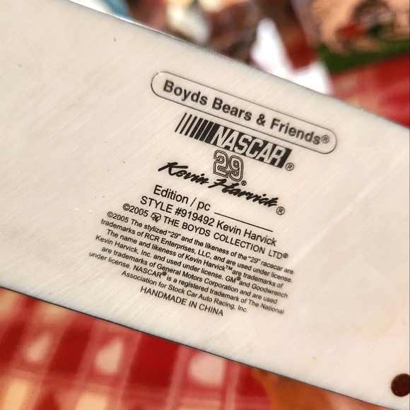 Boyds Bears and Friends Nascar 29 Kevin Harvick Collectible - Picture 2 of 7